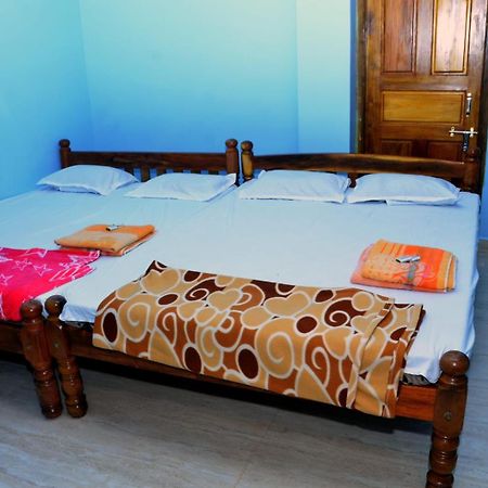 Kenchas Beach Resort Gokarna  Exterior foto